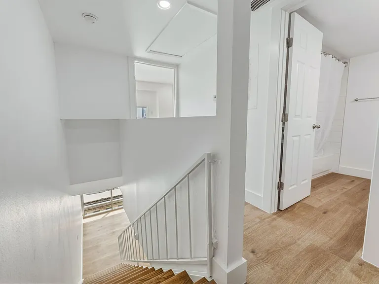 Littlefield Lofts — Photo 26