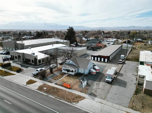163 S Main St, Smithfield, UT 84335