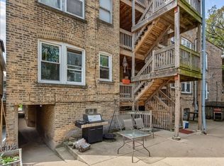2252 W Winnemac, Chicago, IL 60625