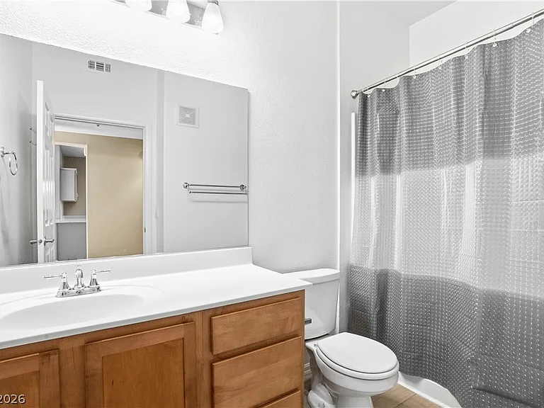 2291 W Horizon Ridge Pkwy #13175 — Photo 11
