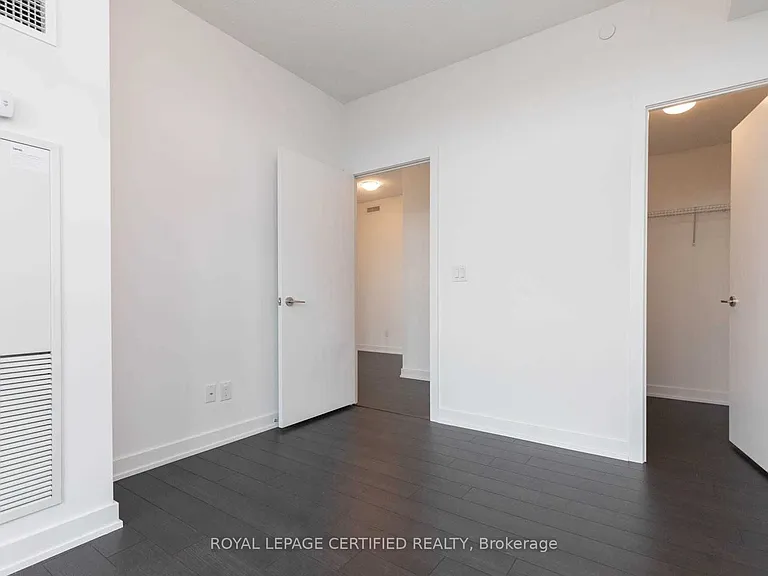 1603 Eglinton Ave W #1404 — Photo 18