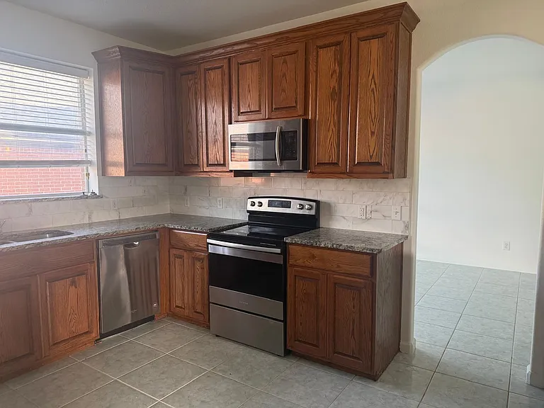 101 Cliffbrook Dr — Photo 18