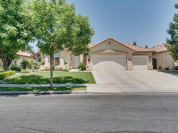 2nd image of 2008 Snowdrop Dr