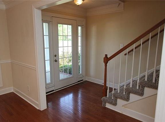 2nd image of 3439 Hickory Glen Dr