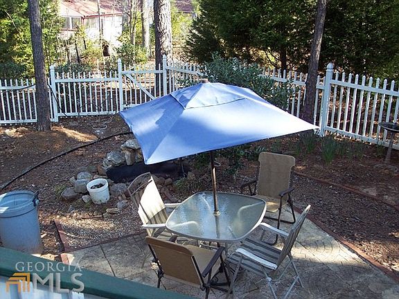 5th image of 2420 Burnside Pl