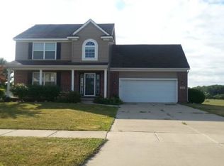 975 Plum Grove Dr, Monroe, MI 48161