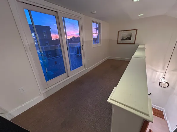 32 46th Street image 9 of 10