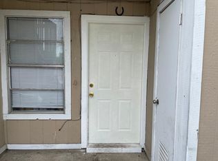 4902 Merritt Cir APT B, Austin, TX 78744