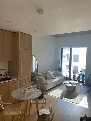 Rented by Triumph Property Group | media 20
