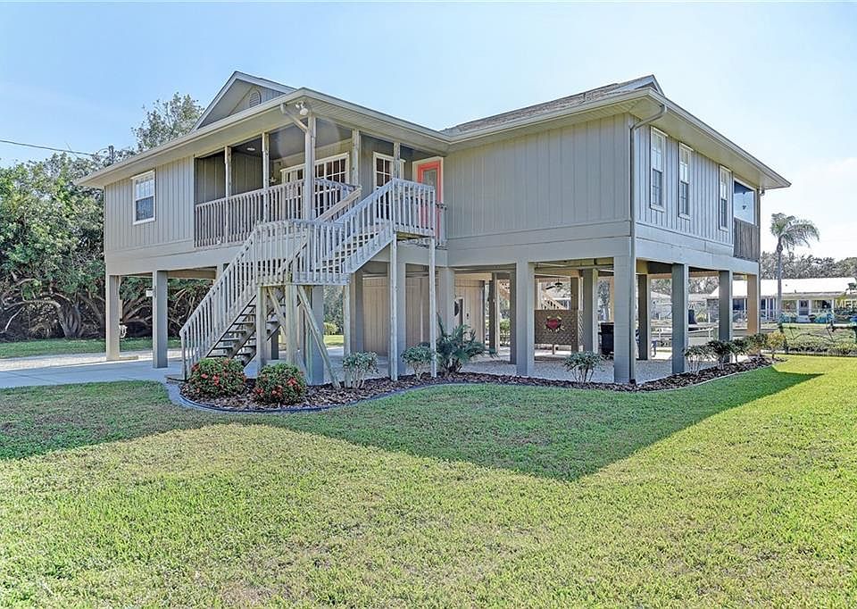 1st image of 9026 Allapata Ln
