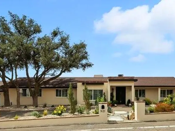 921 Thunderbird Dr, El Paso, TX 79912