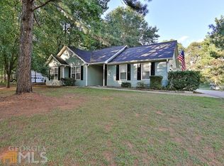 15 Lindsey Ln, Sharpsburg, GA