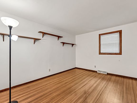 5th image of 53 Kalla Ln