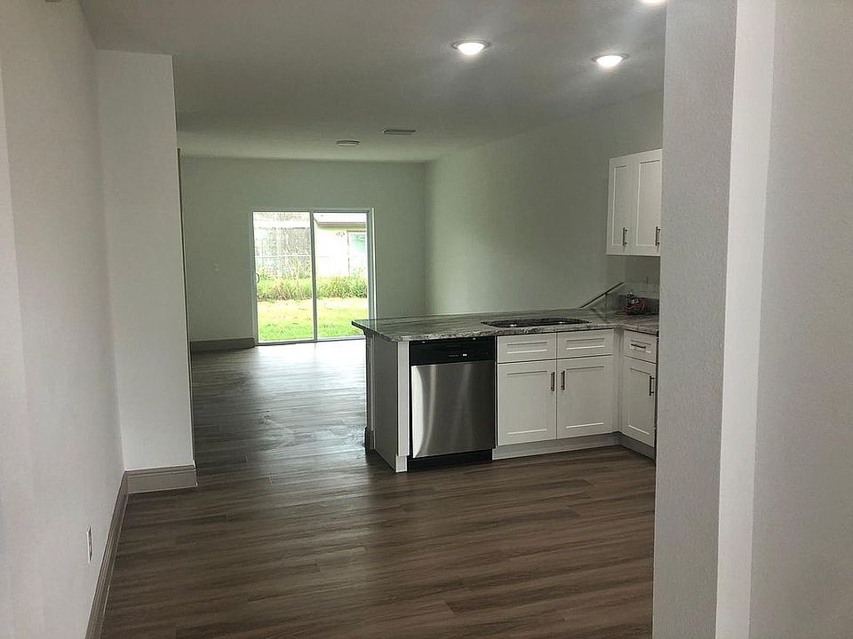 2nd image of 346 Clermont Dr #A-b