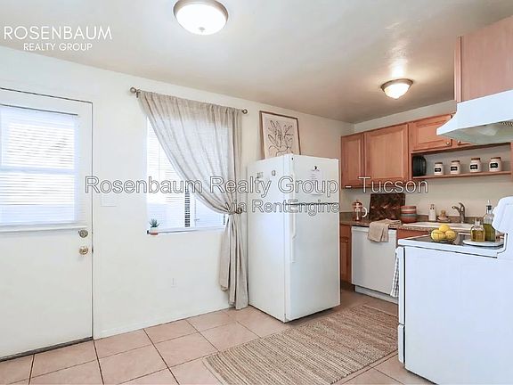 4th image of 455 W Kelso St