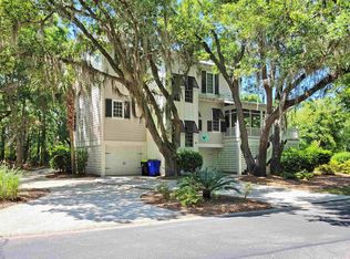 18 Spinnacle Ct, Pawleys Island, SC 29585