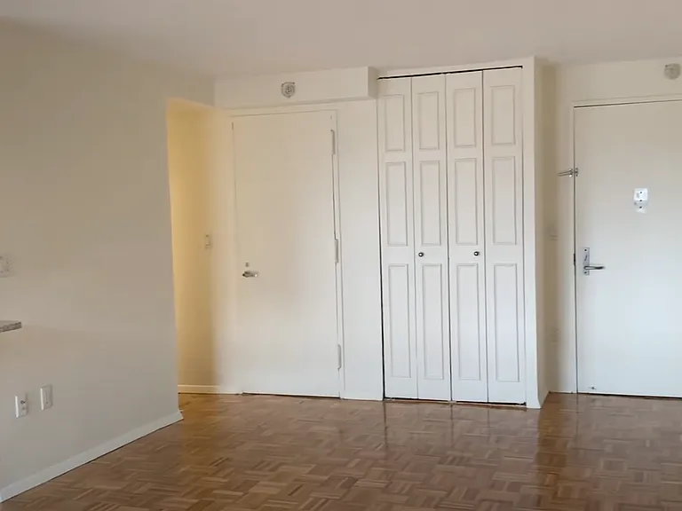 189 Freeman St #600 — Photo 7