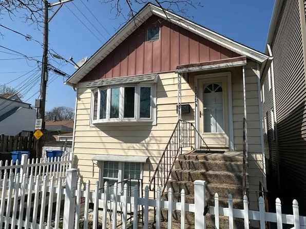 1242 W 32nd St, Chicago, IL 60608