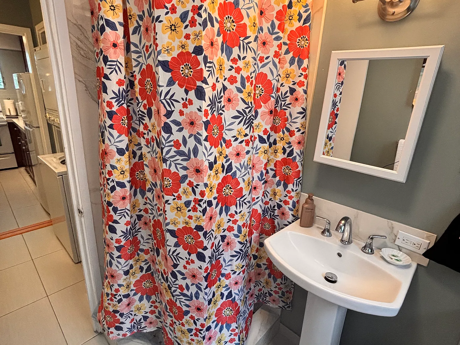 1 bed, 468 sqft, $2,750 — Photo 4