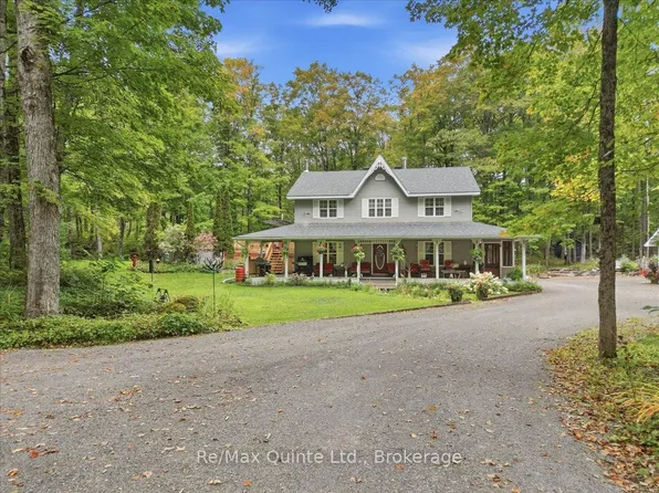 578 Old Apsley Rd, North Kawartha, ON K0L 1A0