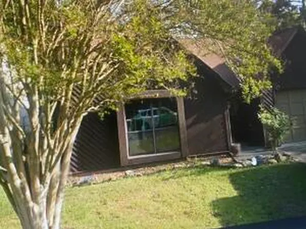 413 Austin Cir, Russellville, AR 72801