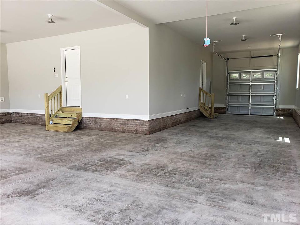 2nd image of Chinquapin Court Phase Lot 70-3