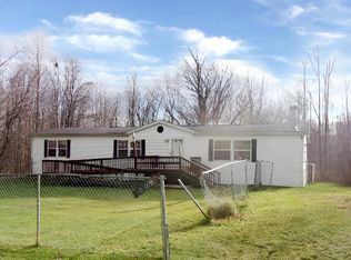 1009 Davison Rd, Mooers Forks, NY 12959
