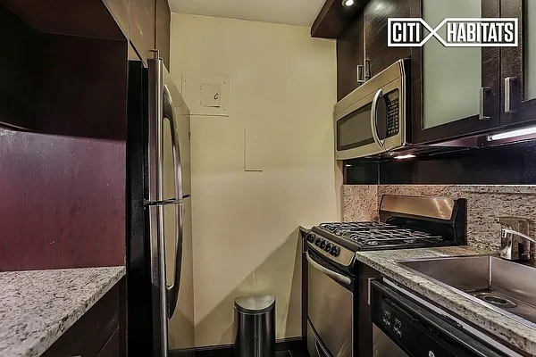 Sold by Citi Habitats | media 3