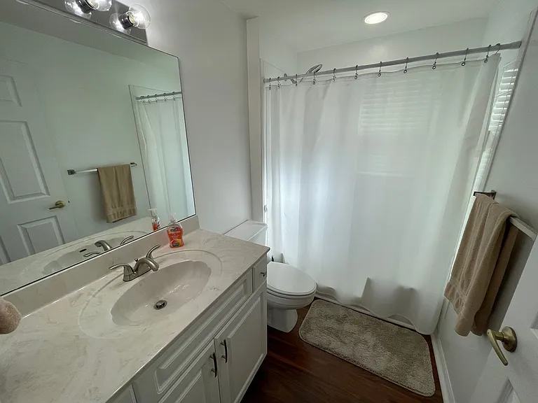 5708 Greenwood Cir #48 — Photo 20