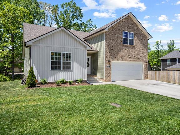 3rd image of 236 Wade Hampton Ln