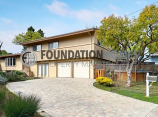 9 Sunnyhill Rd, Novato, CA 94945