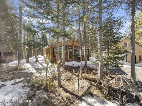 4056 Marlin Dr, Island Park, ID 83429