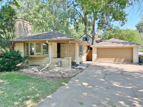 2500 N 64th St, Lincoln, NE 68507