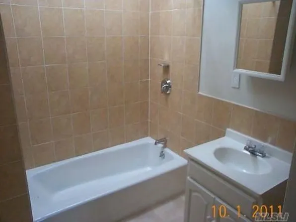 652 Greene Ave, Brooklyn, NY 11221
