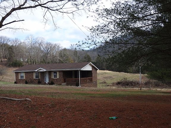 2nd image of 12 Ferrell Ln