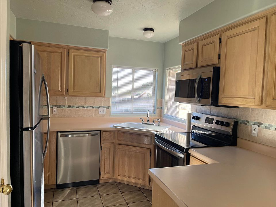 1585 W 1550 N Saint UT Zillow Apartments for Rent in Saint