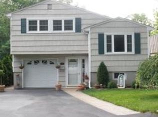 12 Riverside Dr, Denville, NJ 07834