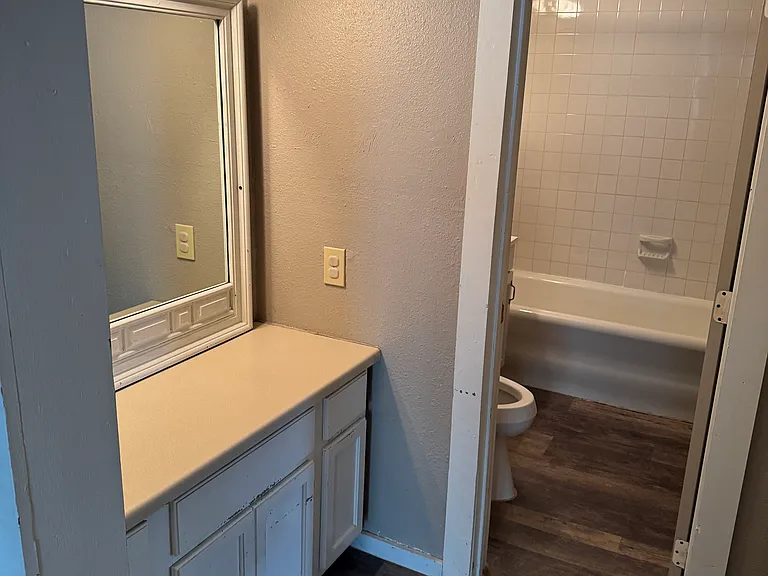 16 S Birmingham Ave — Photo 11