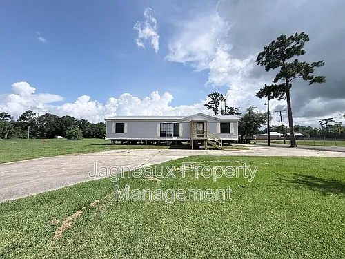 1115 N Crocker St Photo 1
