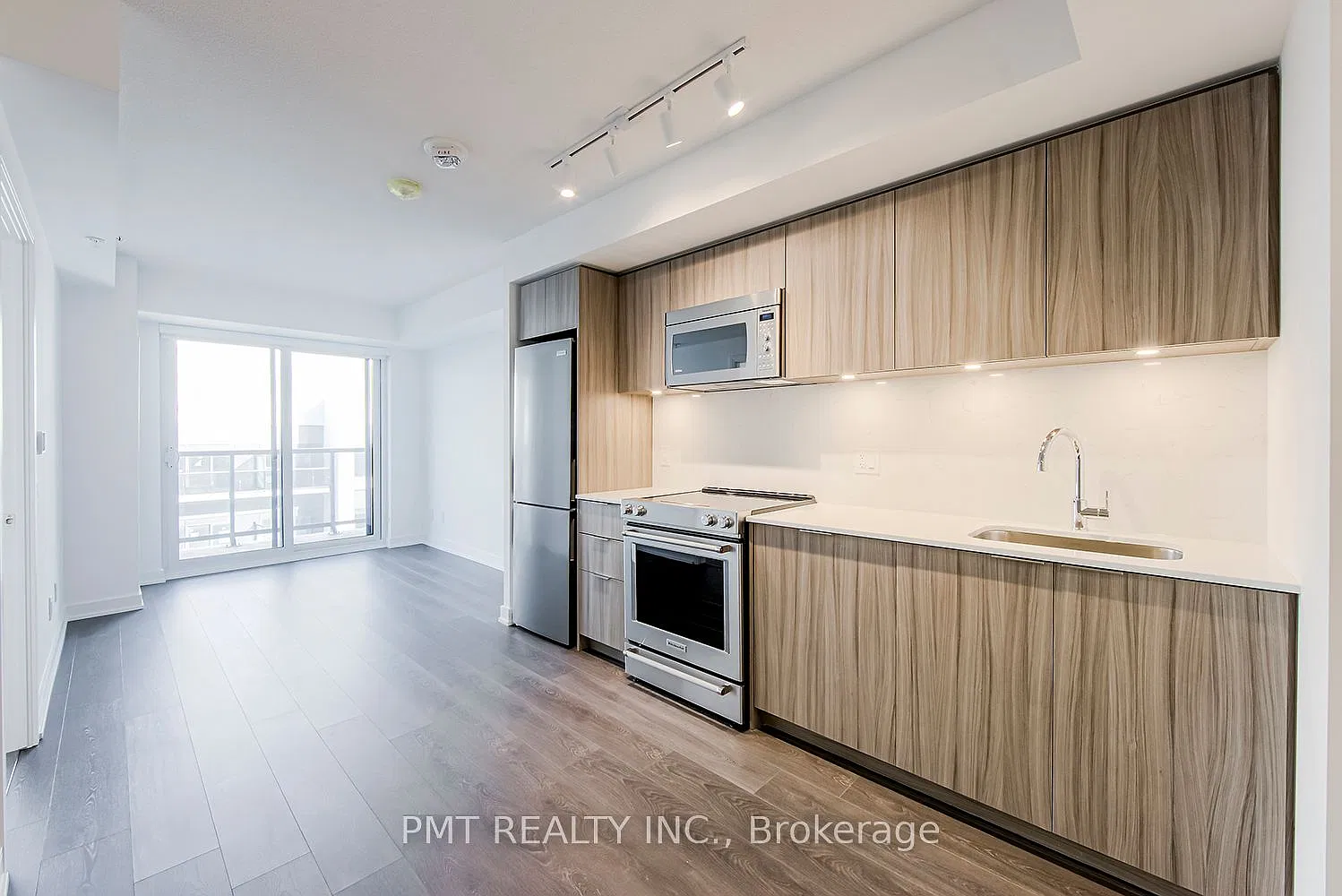 2 bed, $2,250 — Photo 2