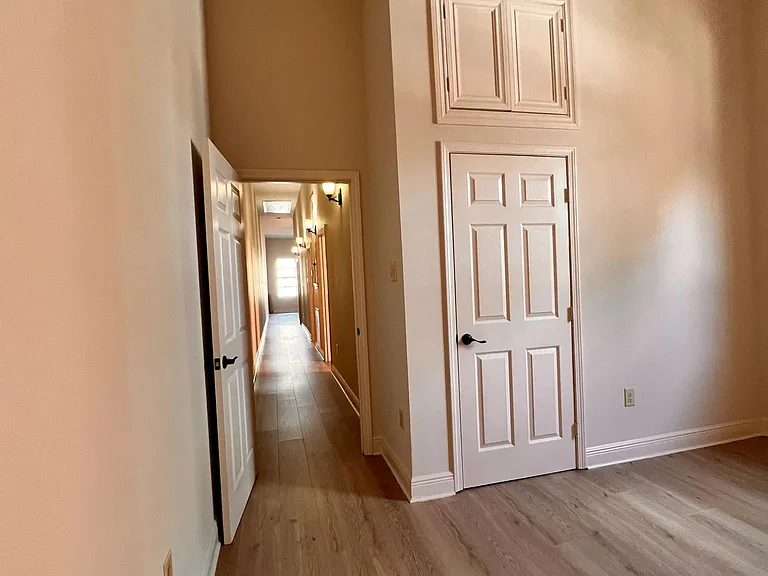 2604 Saint Philip St — Photo 11