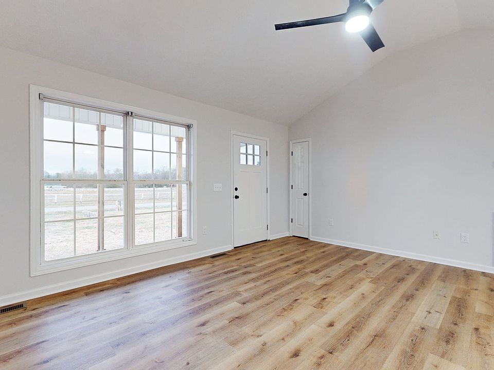 420 Virgil Crowell Rd, Unionville, TN 37180 Zillow