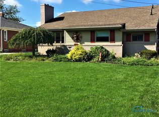 103 Cherry Ln, Rossford, OH 43460