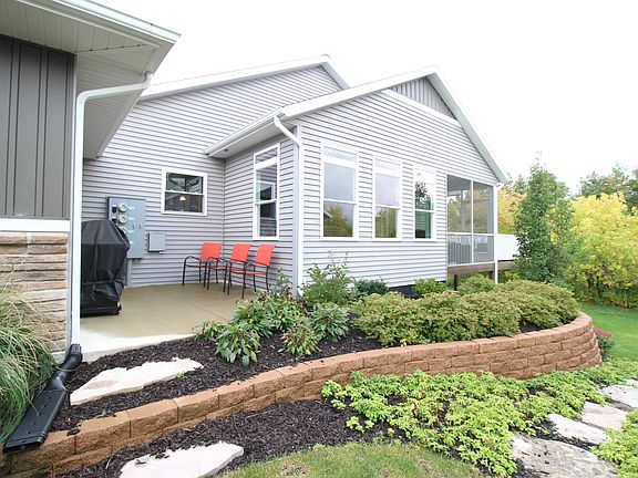 3rd image of 8117 Byron Creek Dr #47