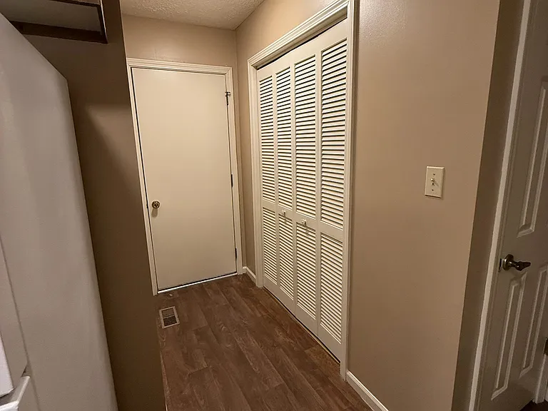 346 White Oak Ln — Photo 15