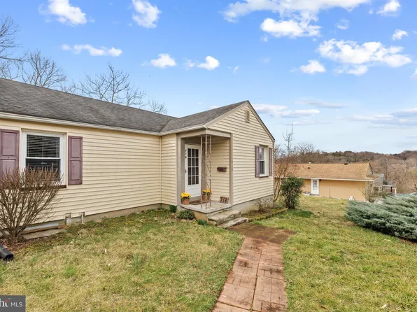 718 River Dr, Front Royal, VA 22630