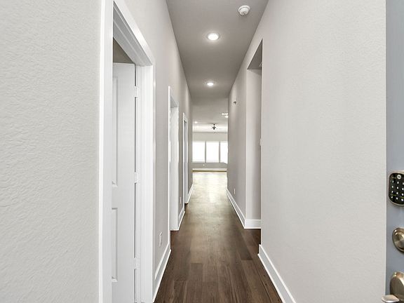 5th image of 10507 Wildflower View Dr