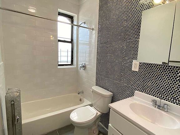 2nd image of 2334 Bedford Ave #5