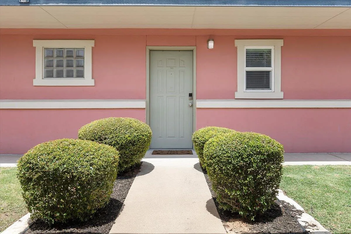 1 bed, 1.0 bath, 525 sqft, $1,650 — Photo 2