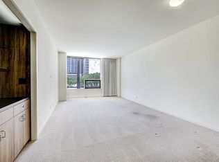 5100 San Felipe St UNIT 34, Houston, TX 77056